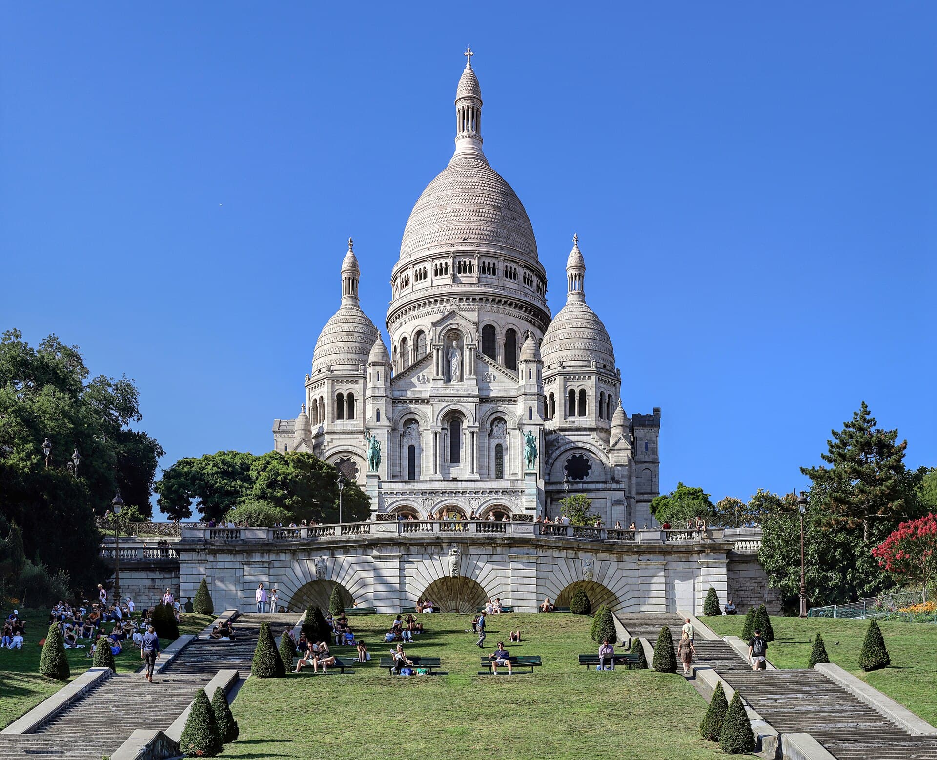 The Sacré-Cœur on the butte of Montmartre